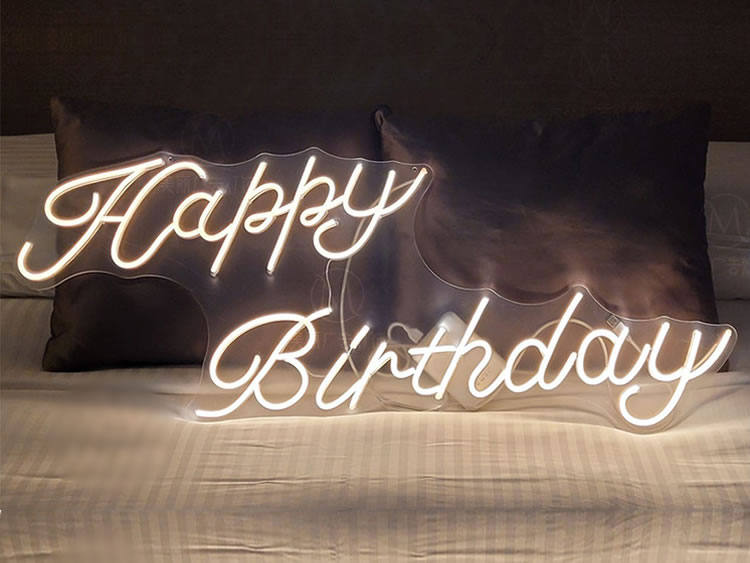 Happybirthday发光字母灯牌led灯白光110CM(插电配电源适配器)-图一